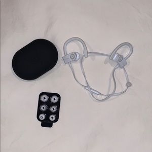 Wireless beats by Dre